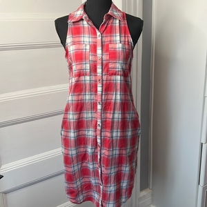 UNIVERSAL THREAD WOMENS DRESS SIZE‎ XS WITH POCKETS!